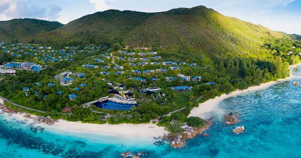 Сватба в Raffles Seychelles